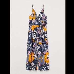 H&M Floral Cropped Jumpsuit - size 14 - NWOT